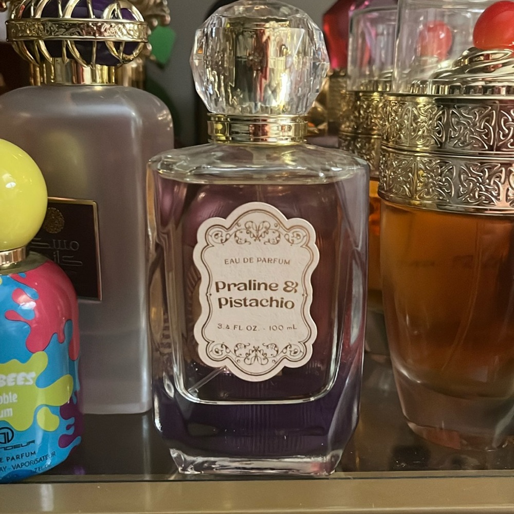 Tru Fragrance Praline & Pistachio Perfume